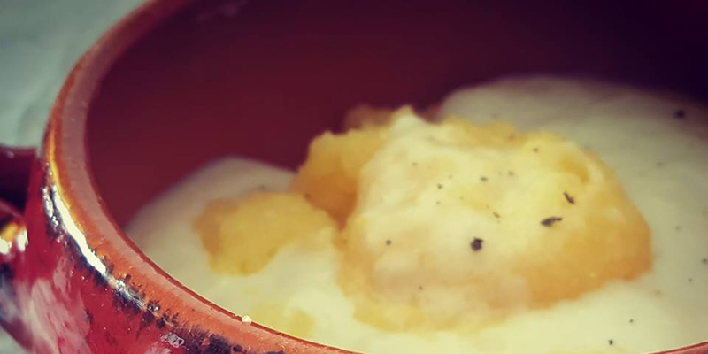 Polenta con fonduta di caciocavallo